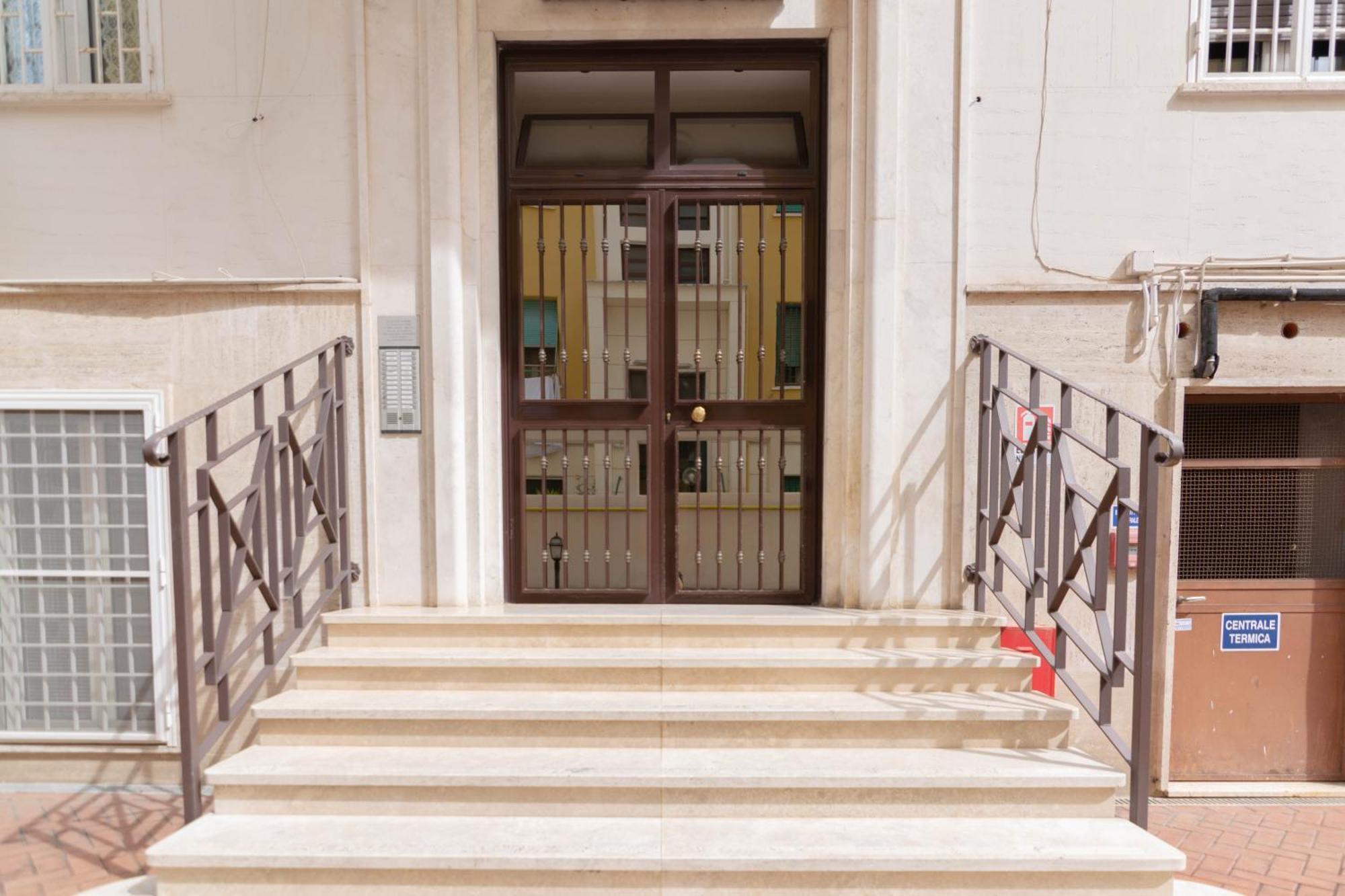 Domus Eroi Apartment Rom